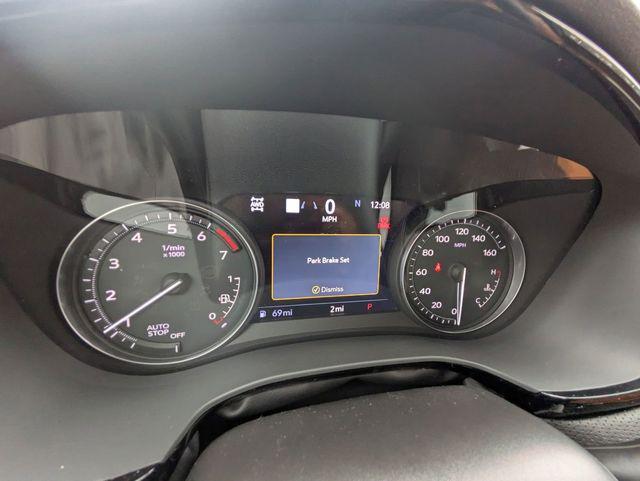 new 2025 Cadillac XT5 car, priced at $53,995