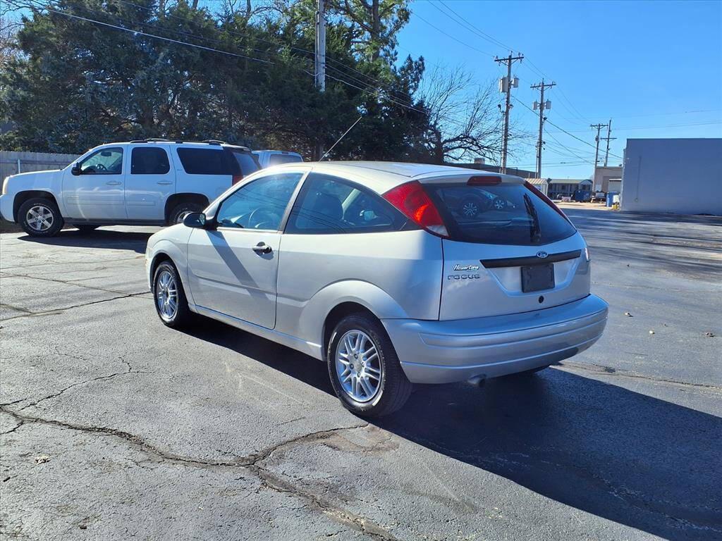 used 2006 Ford Focus car, priced at $3,988