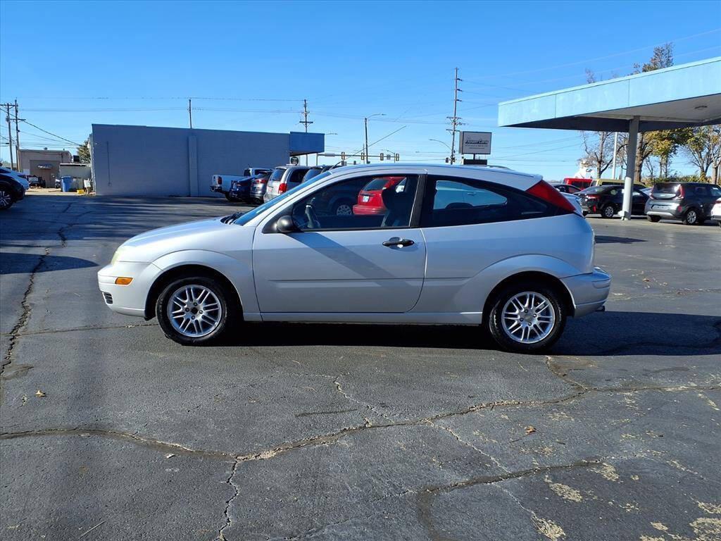 used 2006 Ford Focus car, priced at $3,988