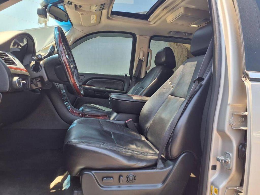 used 2008 Cadillac Escalade ESV car, priced at $7,988