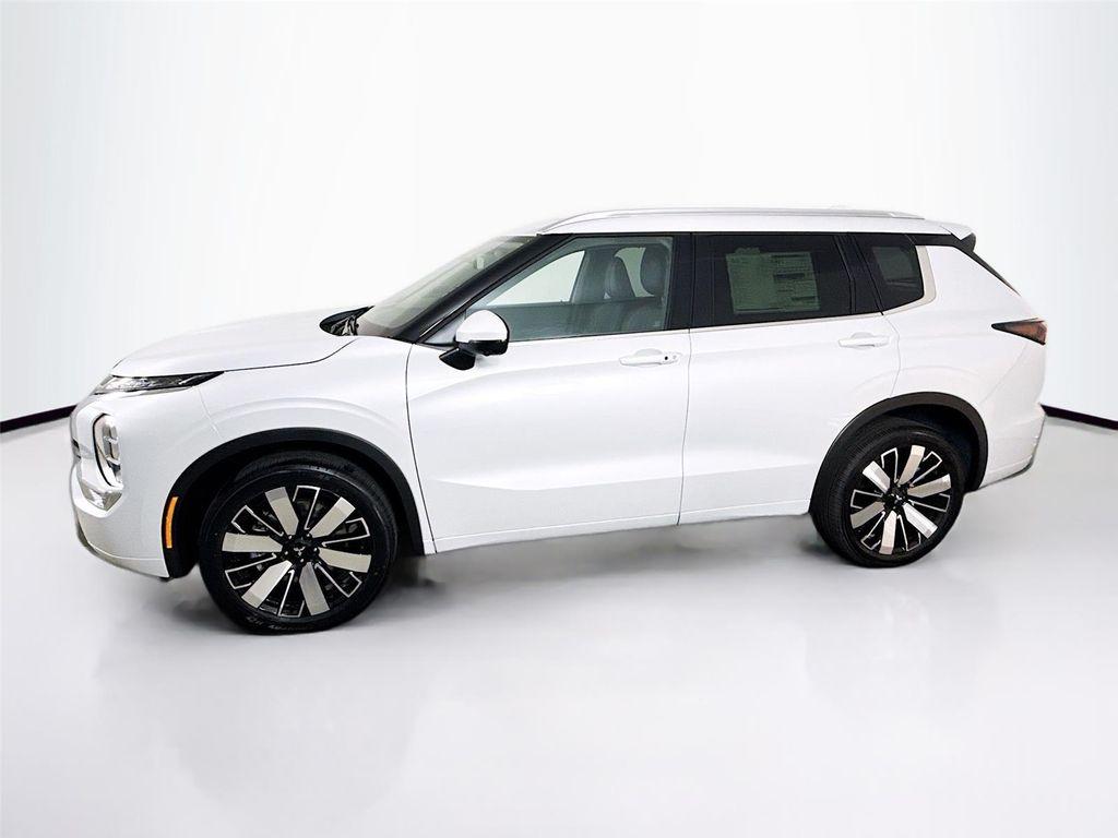 new 2026 Mitsubishi Outlander car, priced at $42,355