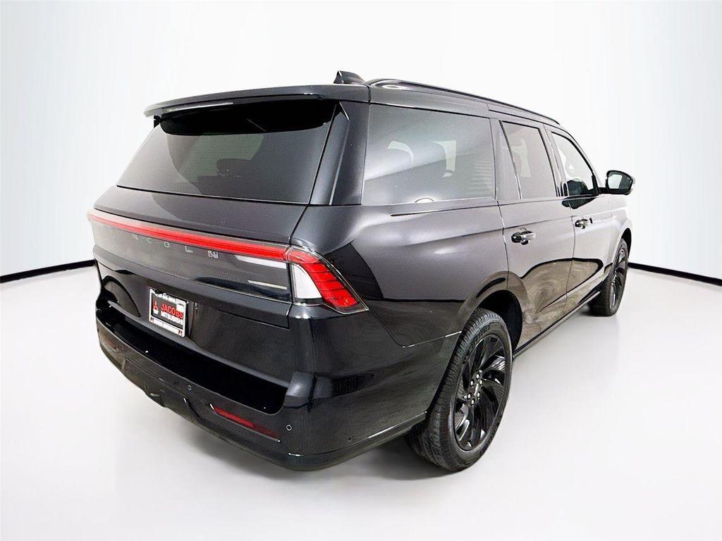used 2025 Lincoln Navigator car, priced at $87,999