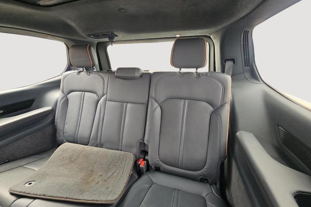 used 2022 Jeep Grand Wagoneer car, priced at $48,350