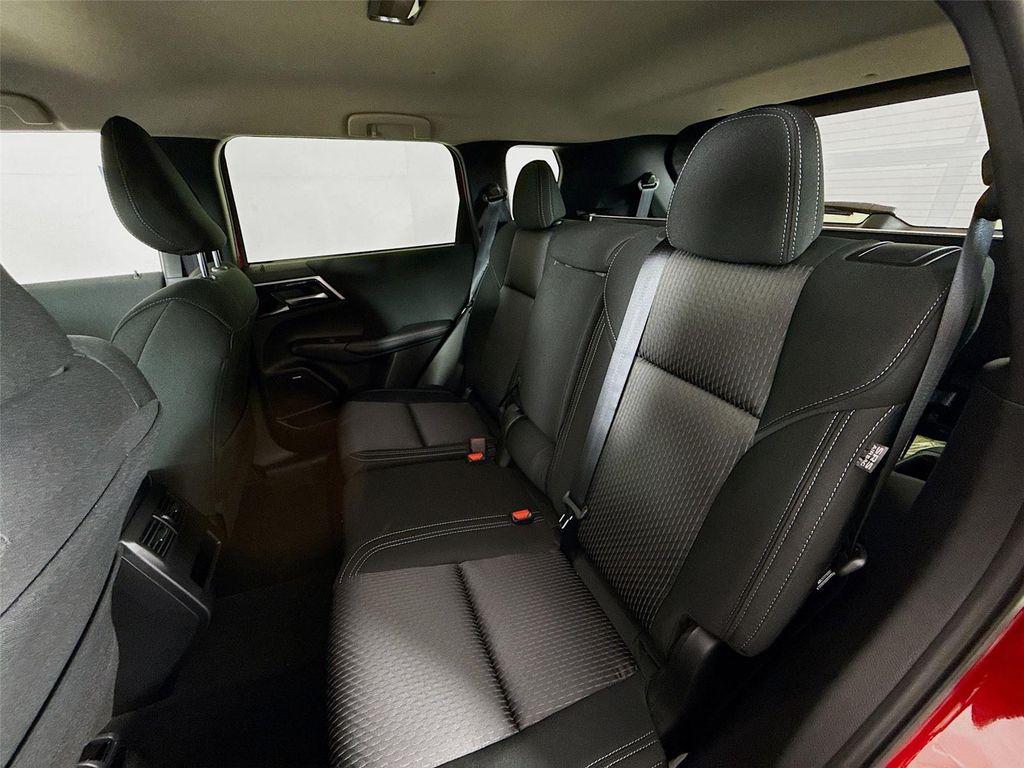 new 2026 Mitsubishi Outlander car, priced at $32,335