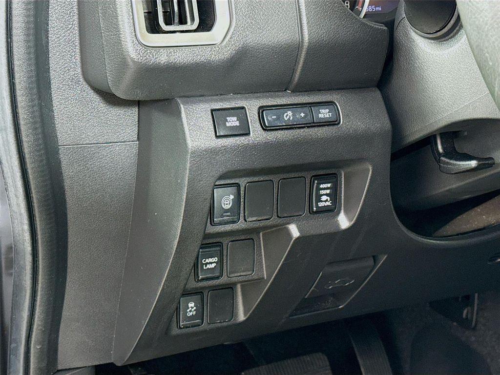 used 2025 Nissan Frontier car, priced at $28,799