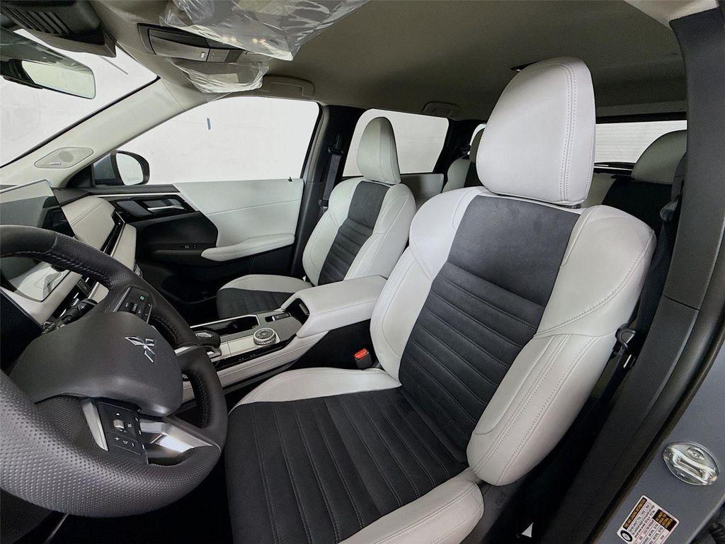 new 2026 Mitsubishi Outlander car, priced at $31,615