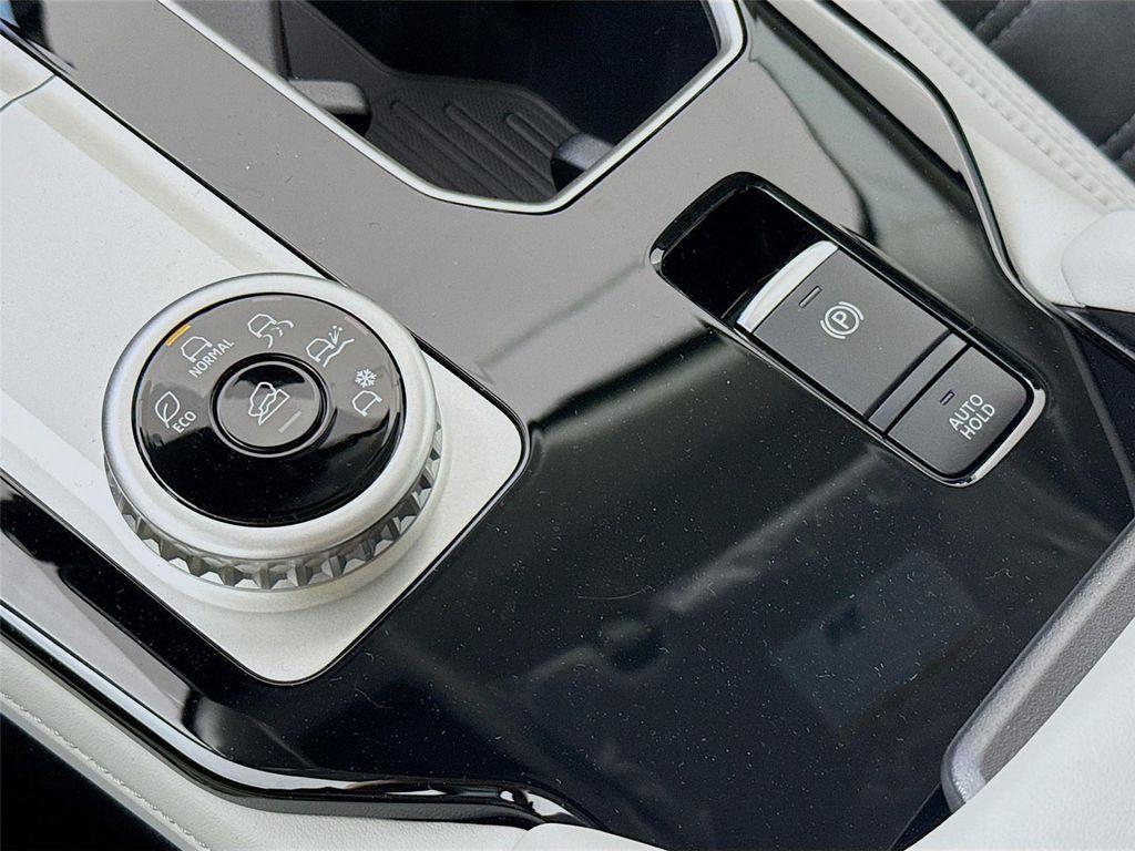 new 2026 Mitsubishi Outlander car, priced at $31,615