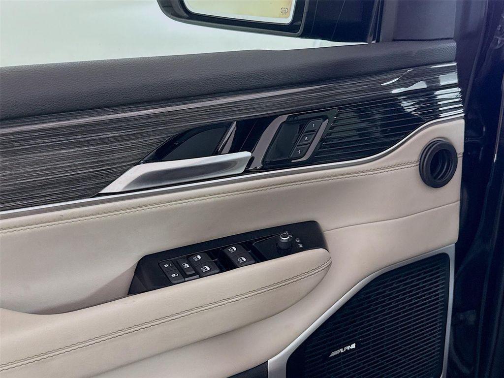 used 2022 Jeep Wagoneer car, priced at $32,799