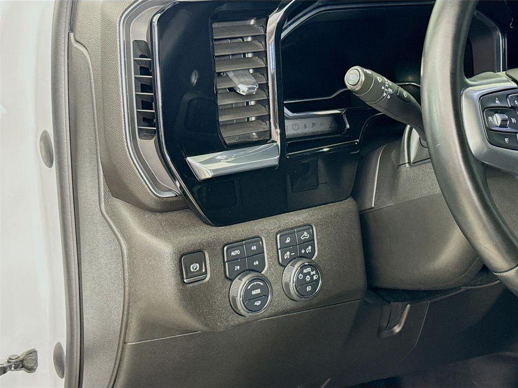 used 2024 Chevrolet Silverado 2500 car, priced at $59,799