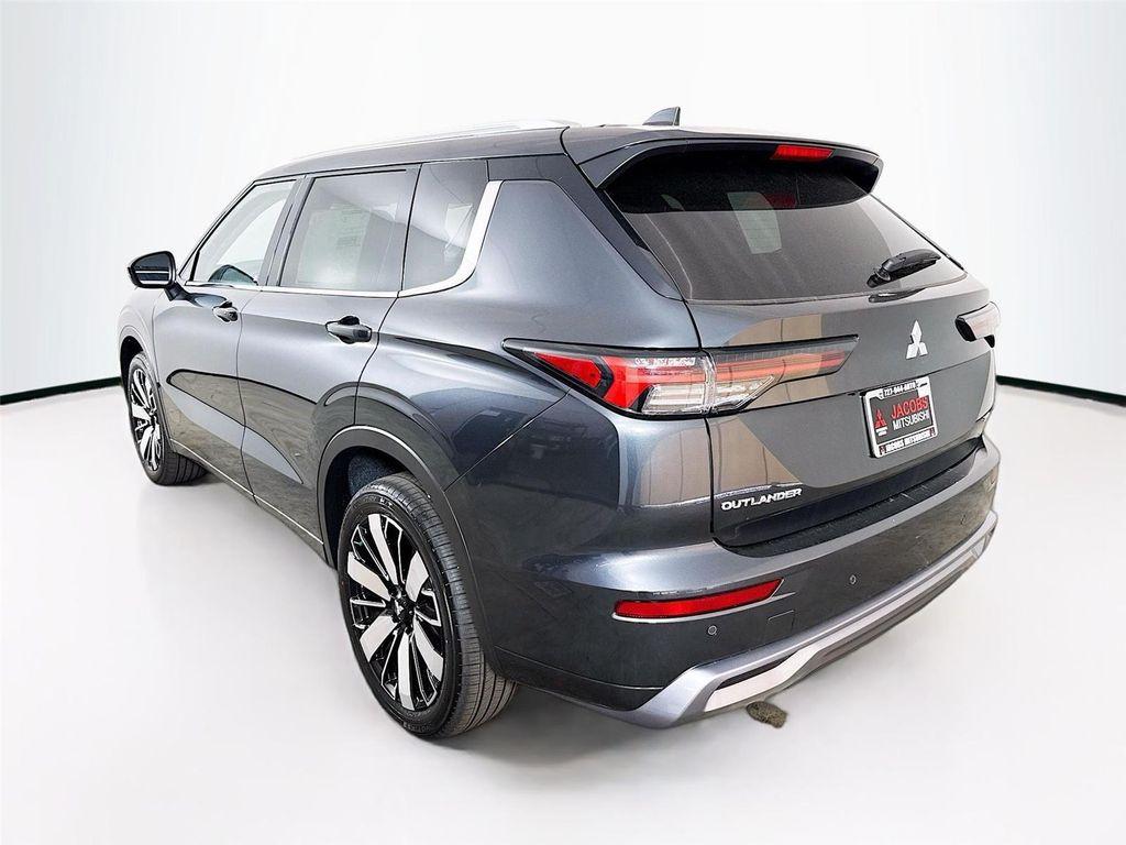 new 2026 Mitsubishi Outlander car, priced at $41,710