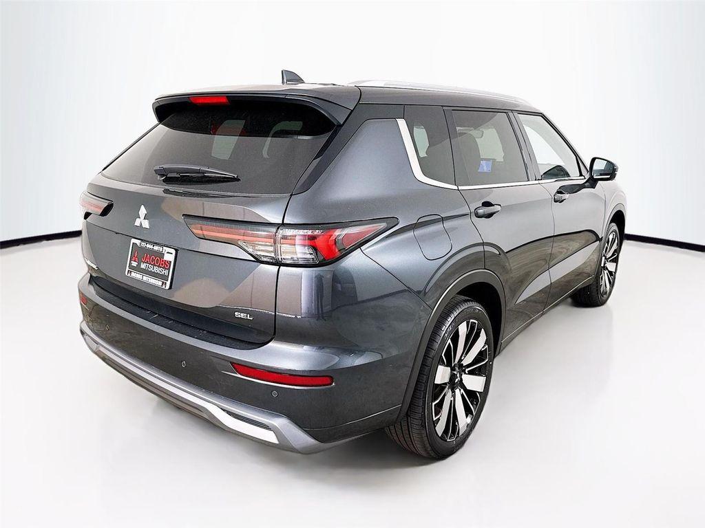 new 2026 Mitsubishi Outlander car, priced at $41,710