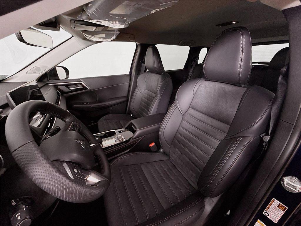 new 2026 Mitsubishi Outlander car, priced at $37,115