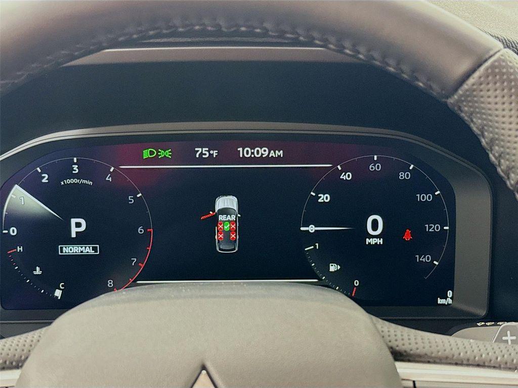 new 2025 Mitsubishi Outlander car, priced at $33,290