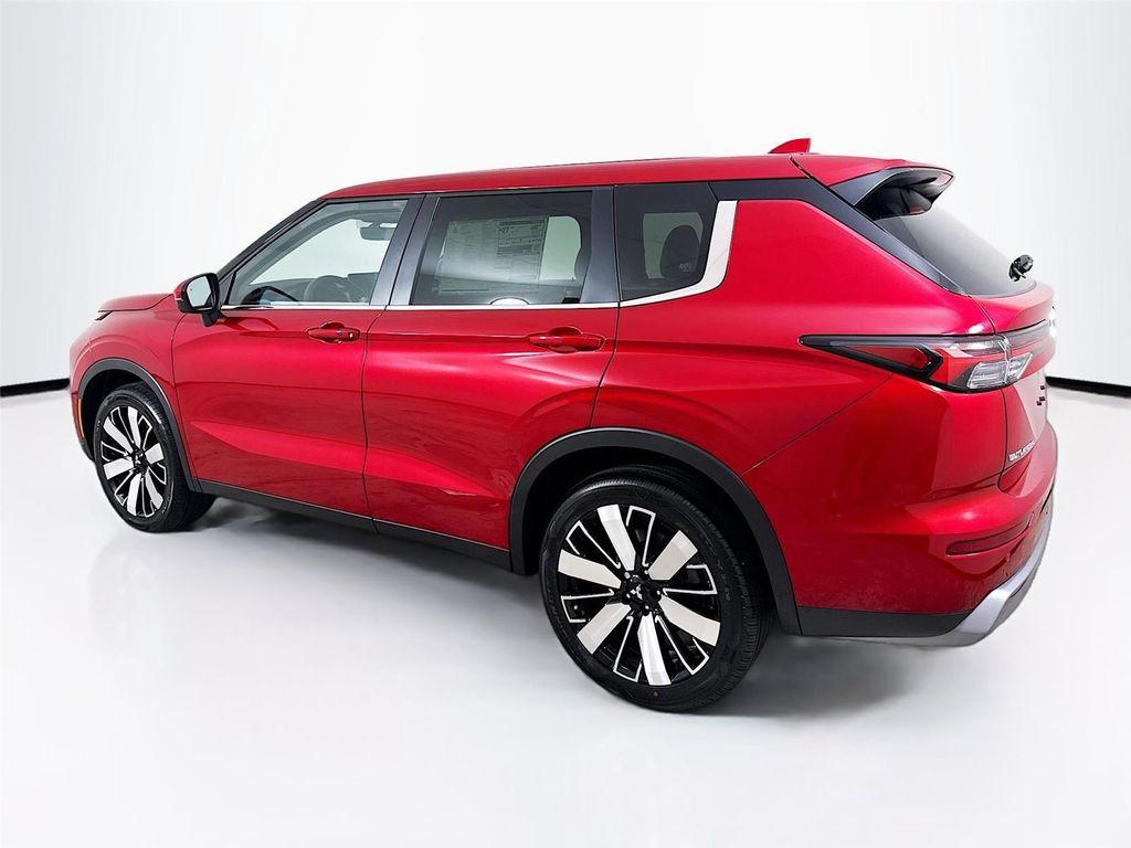 new 2025 Mitsubishi Outlander car, priced at $33,290