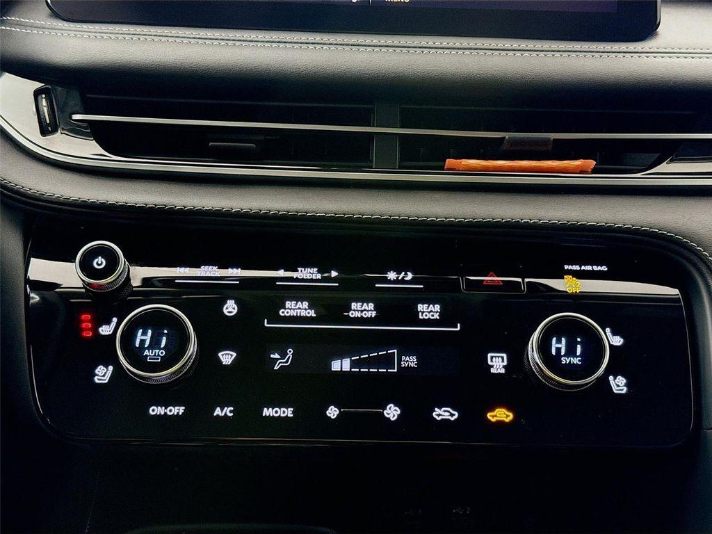 used 2023 INFINITI QX60 car, priced at $28,750