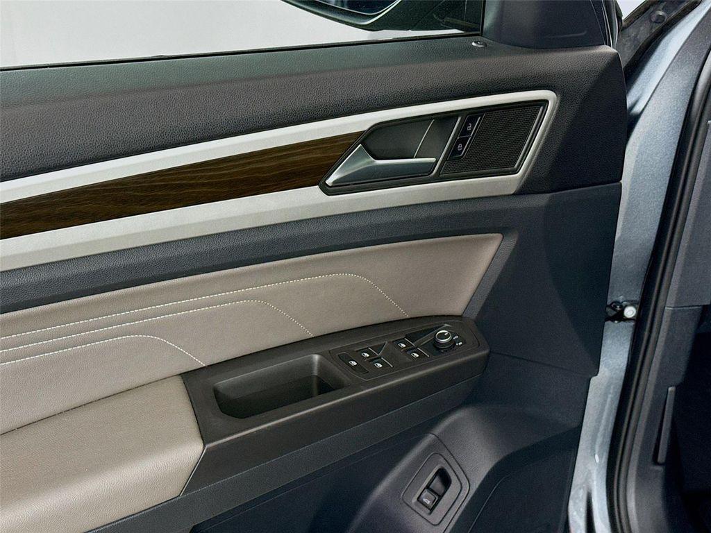 used 2022 Volkswagen Atlas car, priced at $23,000