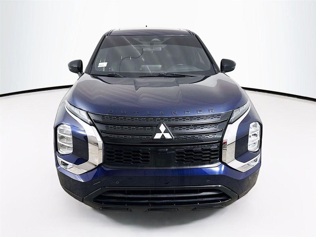 used 2022 Mitsubishi Outlander car, priced at $15,299