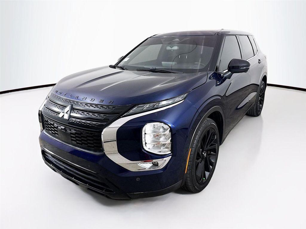 used 2022 Mitsubishi Outlander car, priced at $15,299