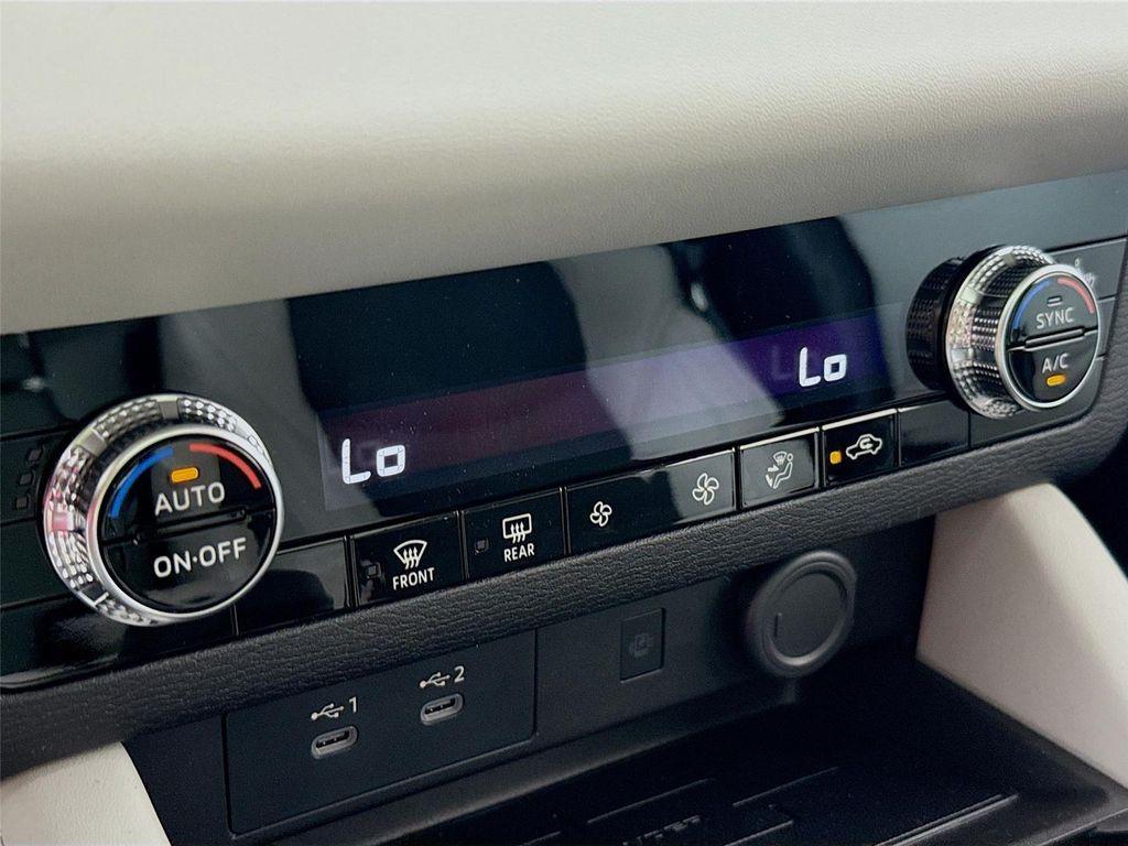 new 2025 Mitsubishi Outlander car, priced at $32,940