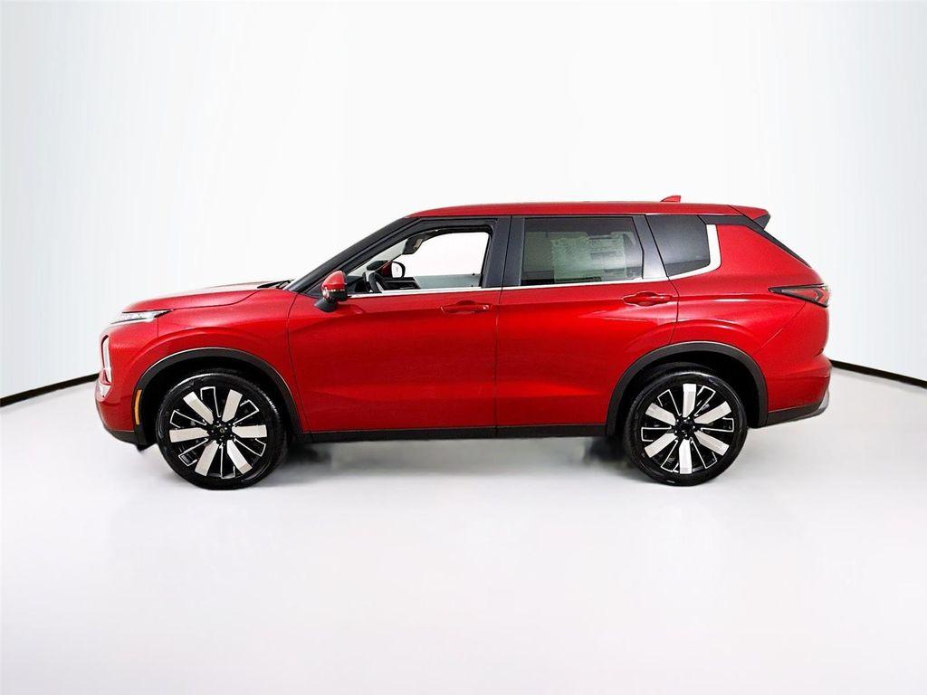 new 2025 Mitsubishi Outlander car, priced at $32,940