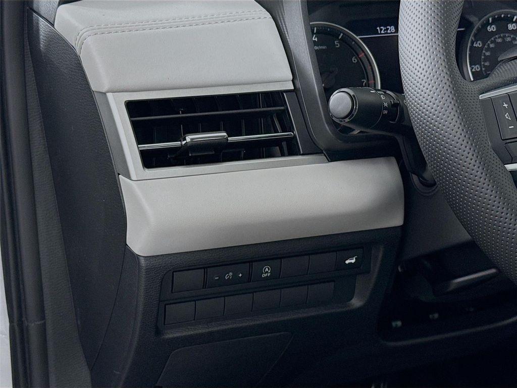 new 2026 Mitsubishi Outlander car, priced at $35,740