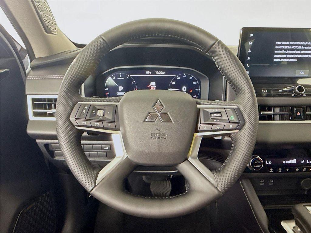 new 2026 Mitsubishi Outlander car, priced at $41,005