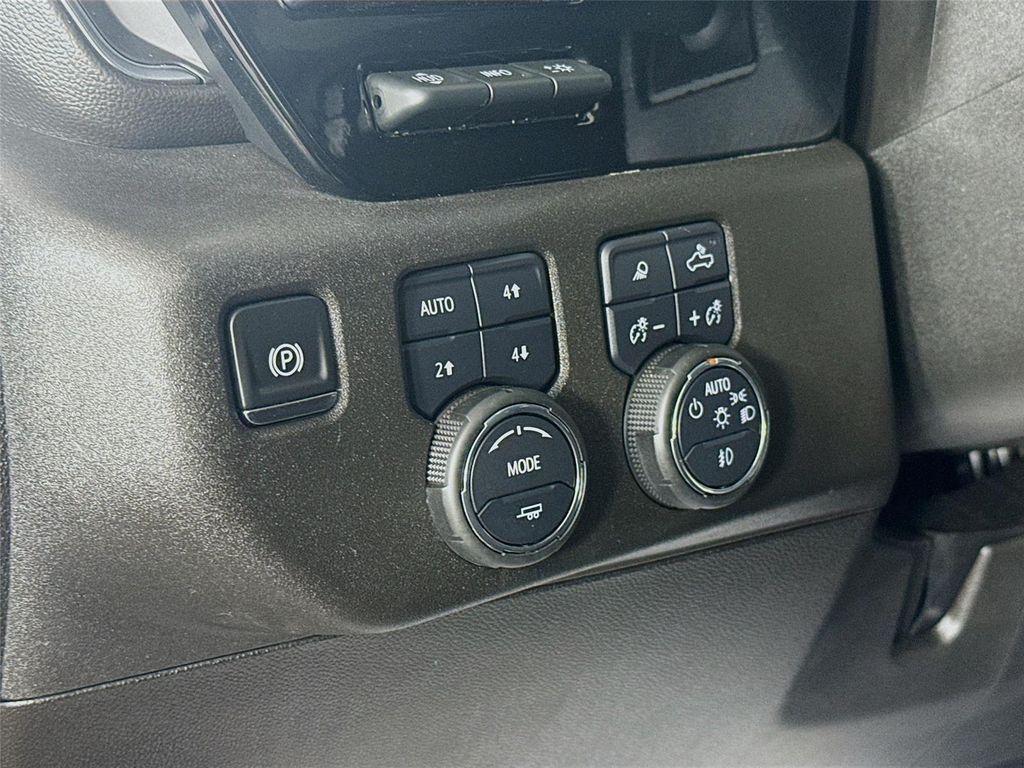 used 2025 Chevrolet Silverado 2500 car, priced at $72,000