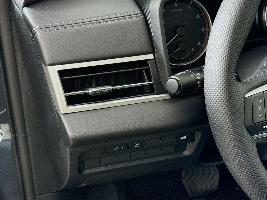 new 2026 Mitsubishi Outlander car, priced at $29,988