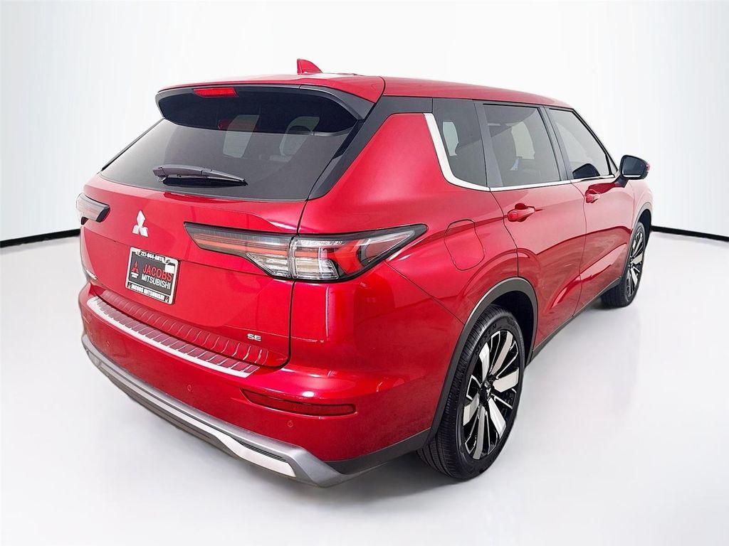 used 2025 Mitsubishi Outlander car, priced at $26,500