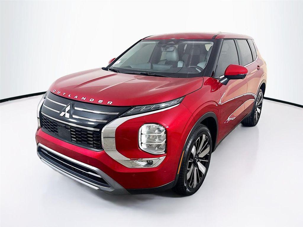 used 2025 Mitsubishi Outlander car, priced at $26,500