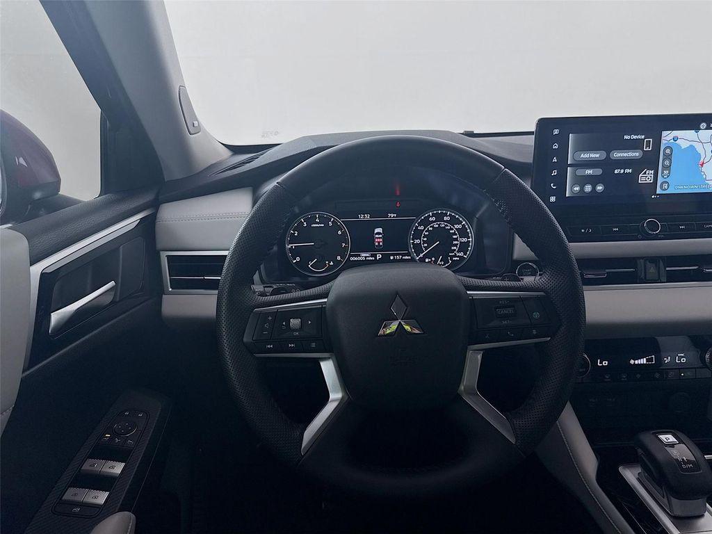 used 2025 Mitsubishi Outlander car, priced at $26,500