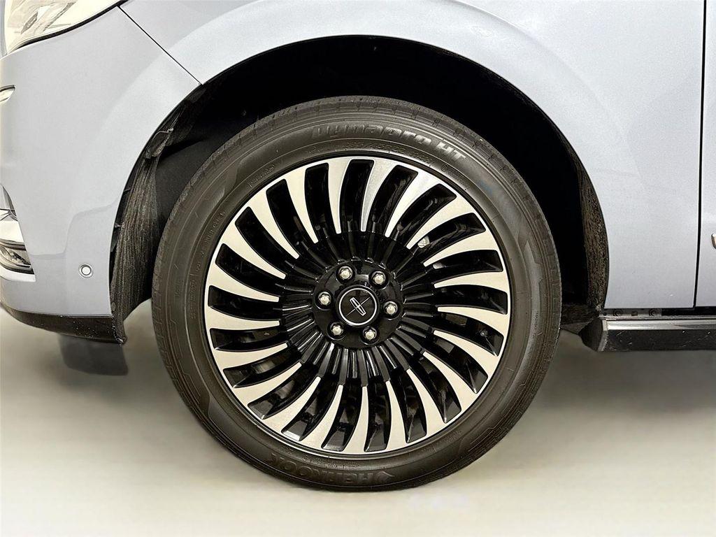 used 2020 Lincoln Navigator car, priced at $38,897