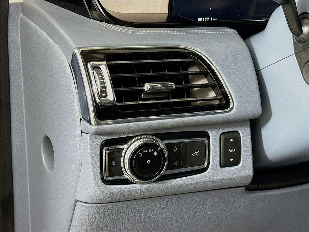 used 2020 Lincoln Navigator car, priced at $38,897