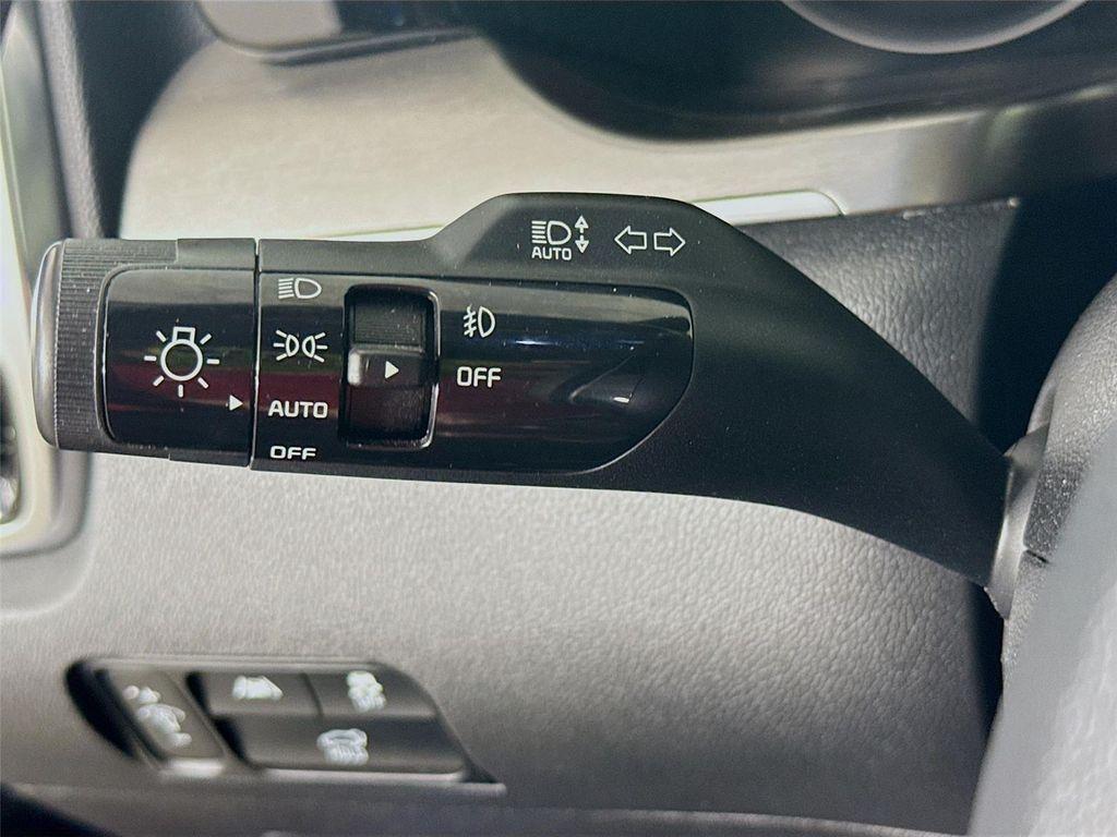 used 2022 Kia Sorento car, priced at $25,000