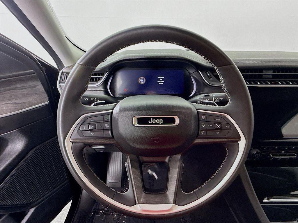 used 2023 Jeep Grand Cherokee car, priced at $23,799