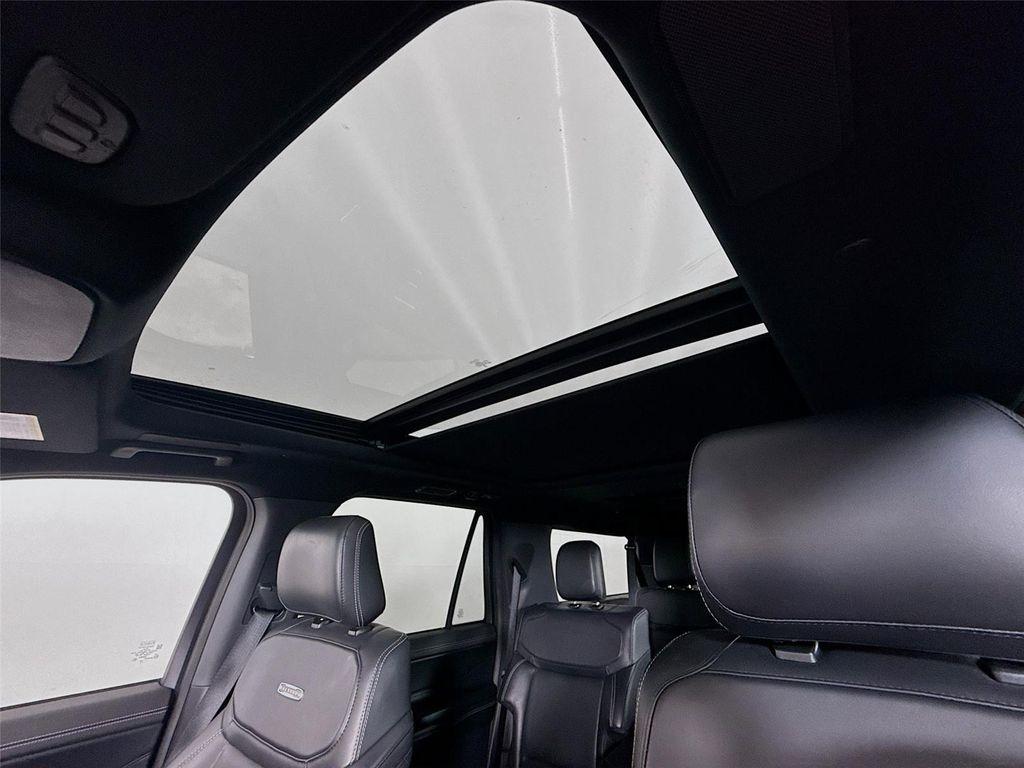 used 2025 Ford Expedition Max car, priced at $69,700