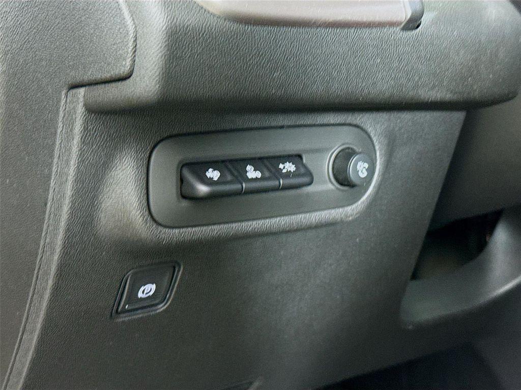 used 2023 GMC Terrain car, priced at $26,999