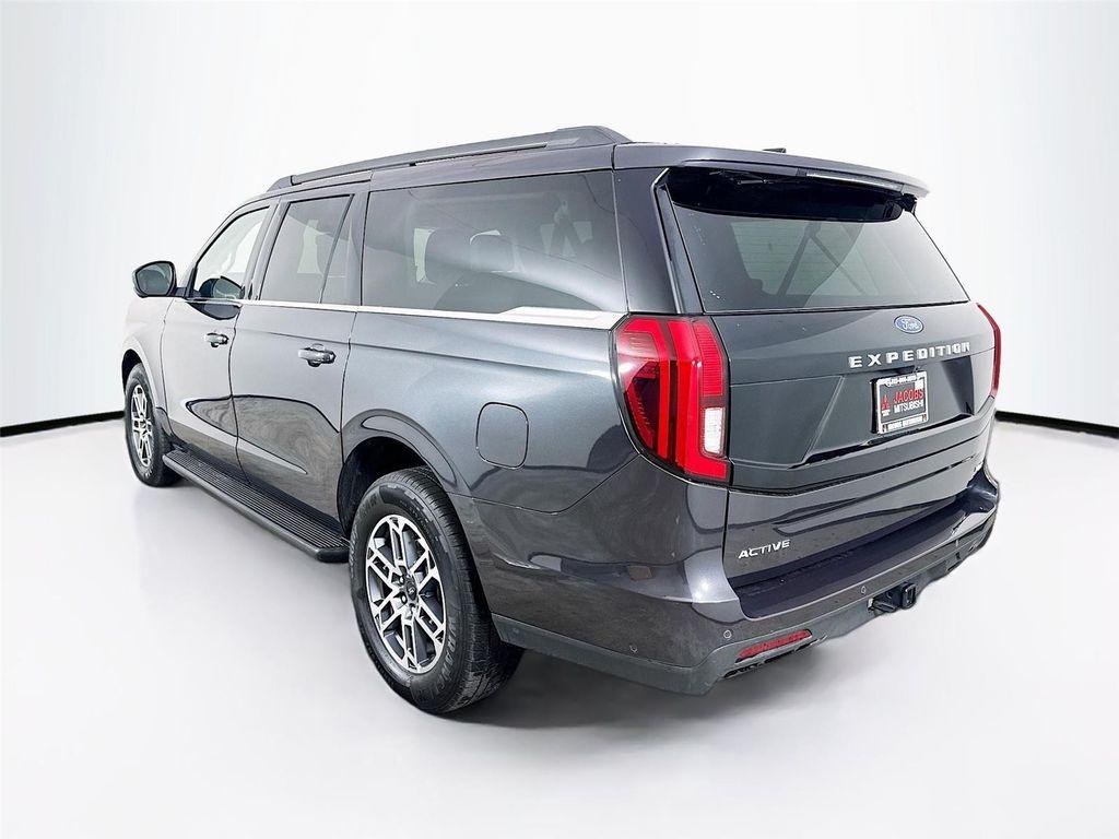 used 2025 Ford Expedition Max car, priced at $59,050