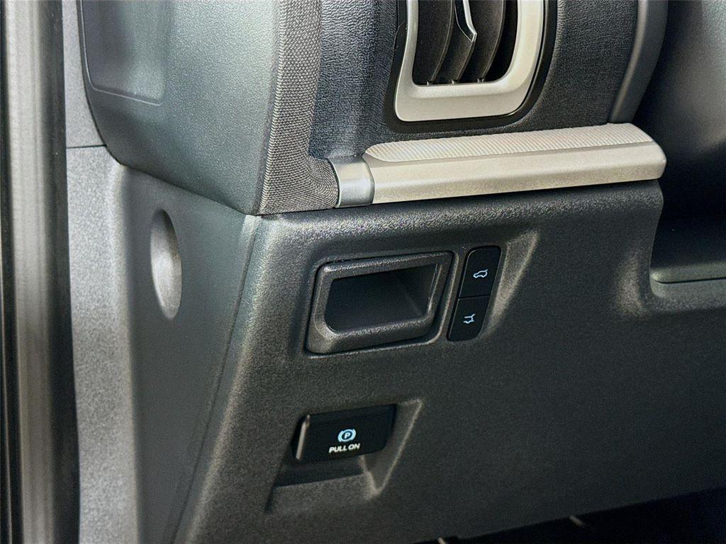 used 2025 Ford Expedition Max car, priced at $59,050