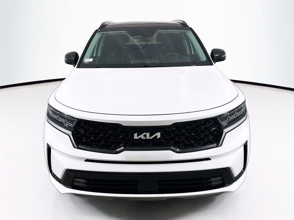 used 2022 Kia Sorento car, priced at $24,700