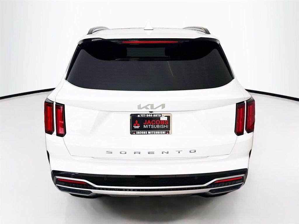 used 2022 Kia Sorento car, priced at $24,700