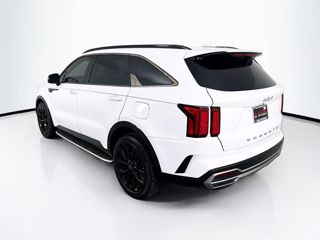 used 2022 Kia Sorento car, priced at $24,700