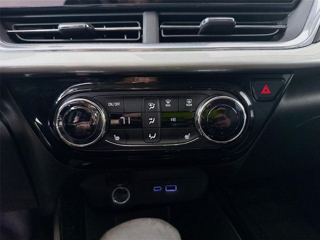used 2024 Chevrolet Trax car, priced at $19,389
