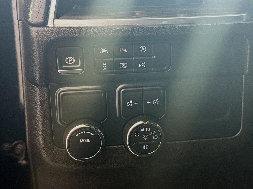 used 2025 Chevrolet Tahoe car, priced at $58,000