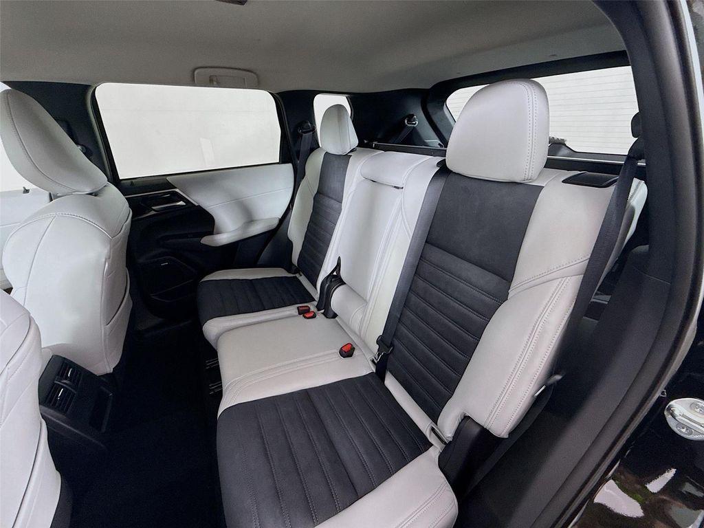 new 2026 Mitsubishi Outlander car, priced at $33,988