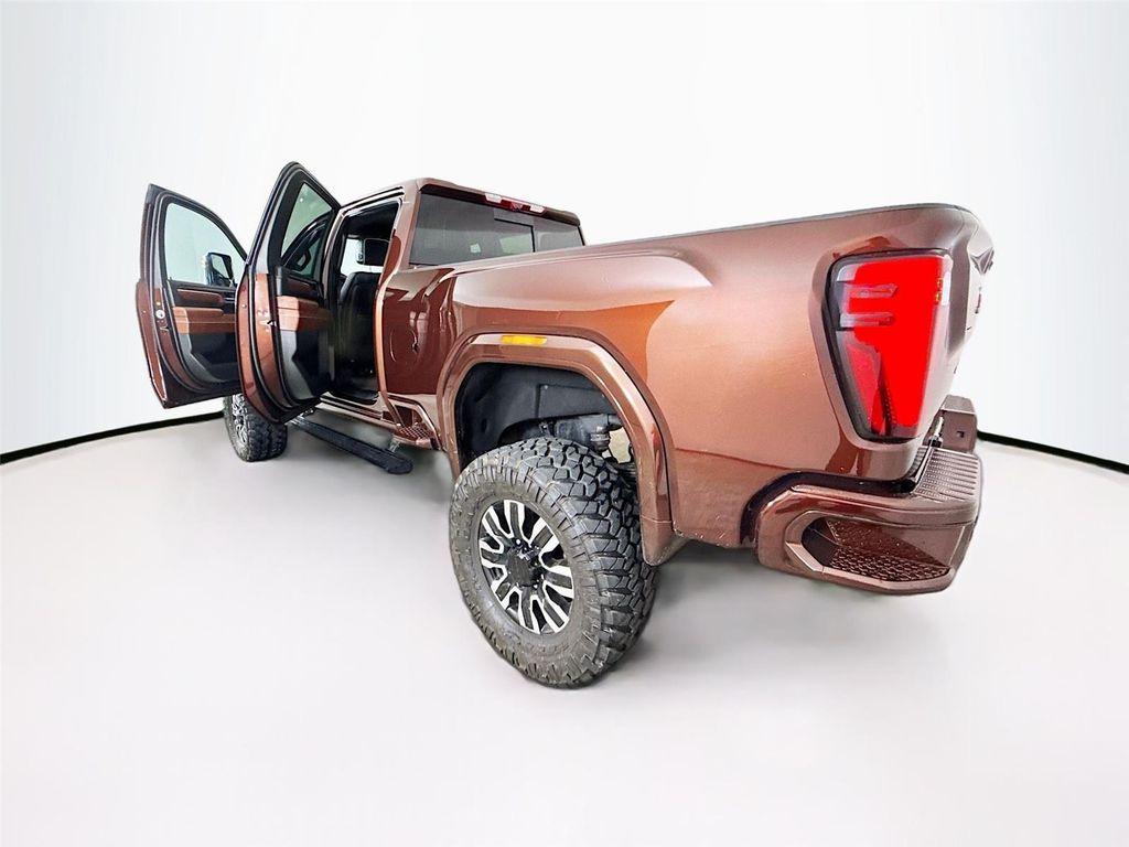 used 2024 GMC Sierra 2500 car, priced at $79,000