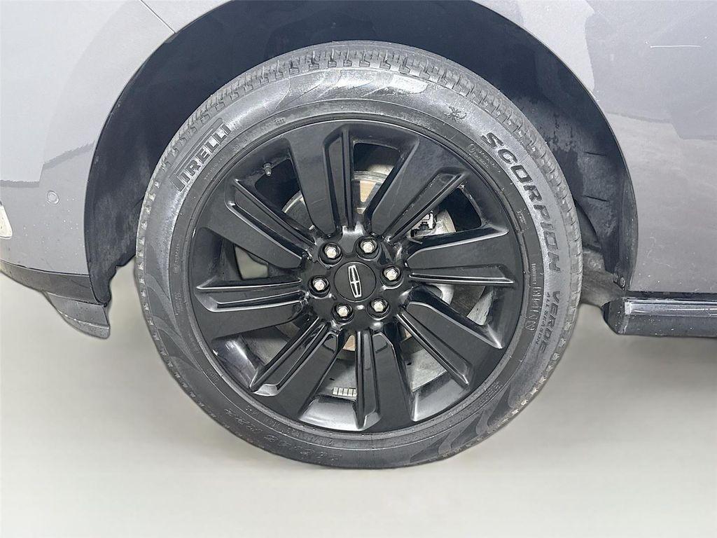 used 2023 Lincoln Navigator car, priced at $60,000