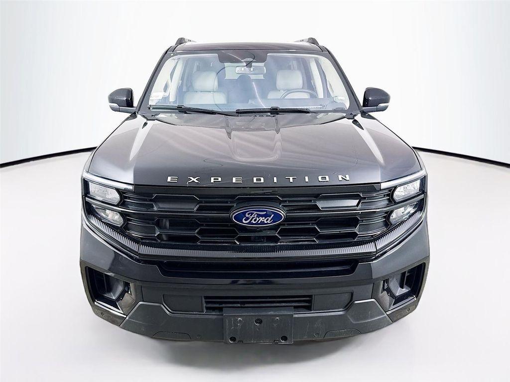 used 2025 Ford Expedition Max car, priced at $58,490