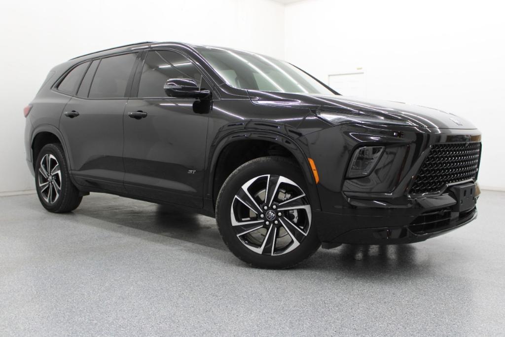 used 2025 Buick Enclave car, priced at $37,988