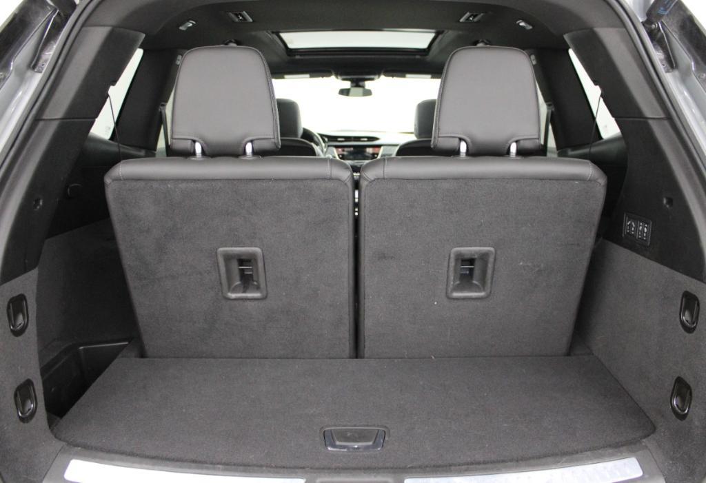 used 2025 Cadillac XT6 car, priced at $39,988